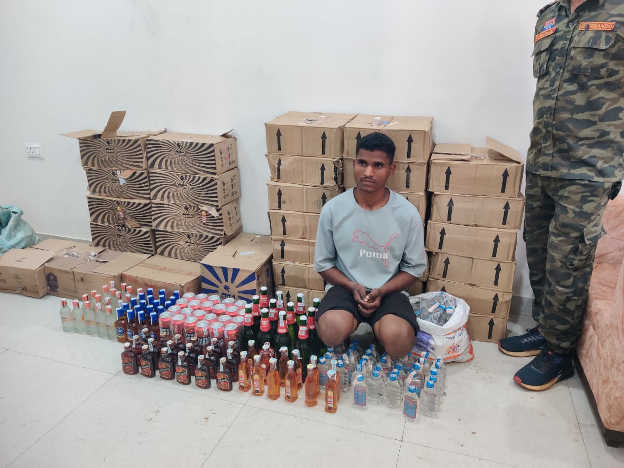 जिले में अवैध शराब तस्करी और आपराधिक गतिविधियों को जड़ से खत्म करने के अभियान के तहत पुलिस अधीक्षक  धर्मेन्द्र सिंह